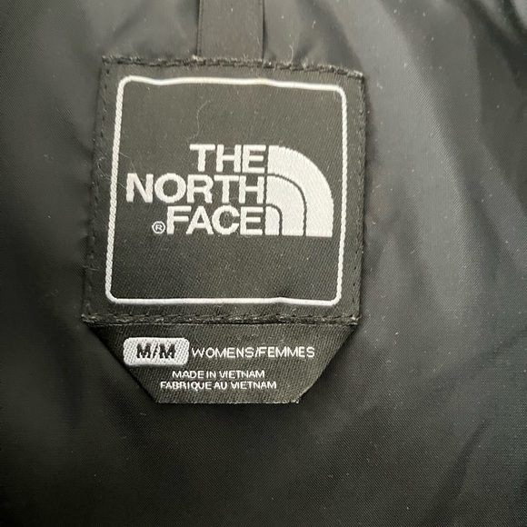 The North Face Women's Black Puffer Vest - Picture 3 of 3